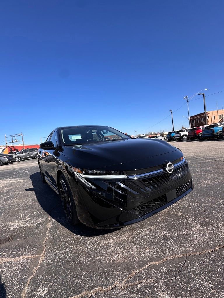 New 2026 Nissan Sentra SR w/ SR Premium Package image 3