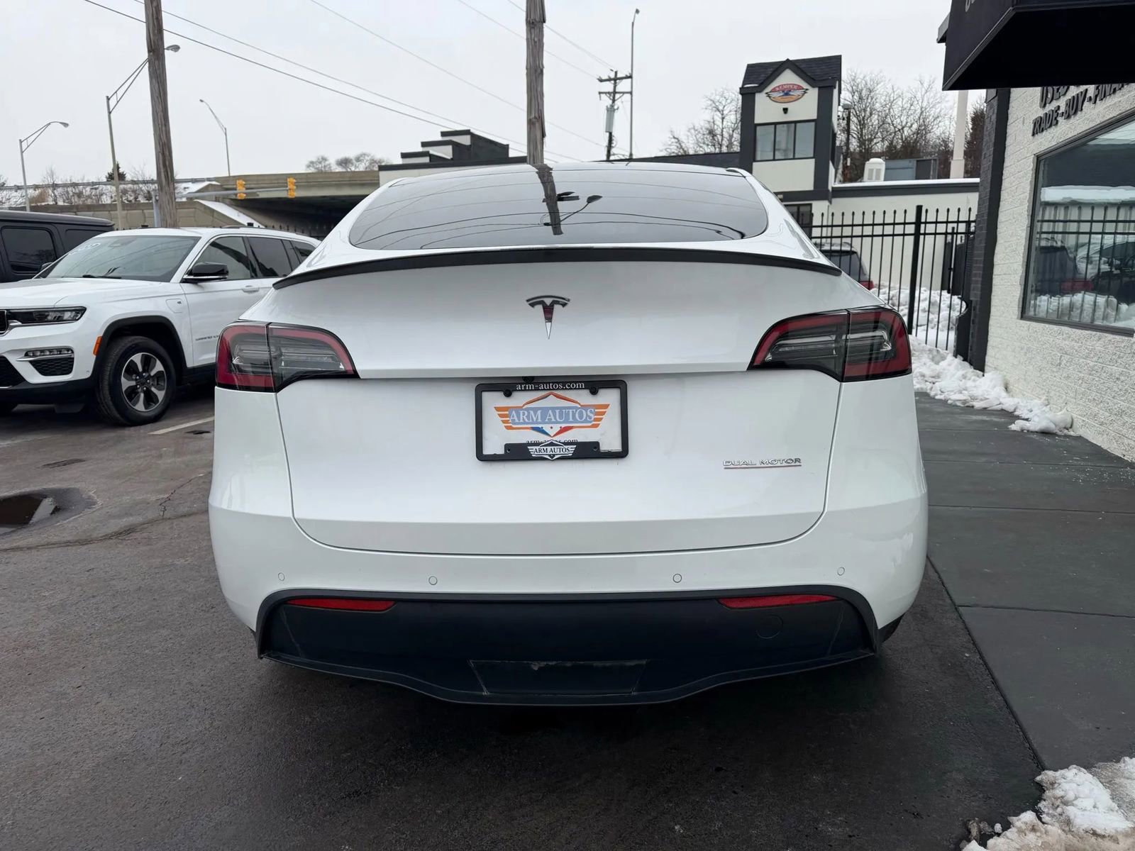 Used 2022 Tesla Model Y Performance AWD/4WD image 12