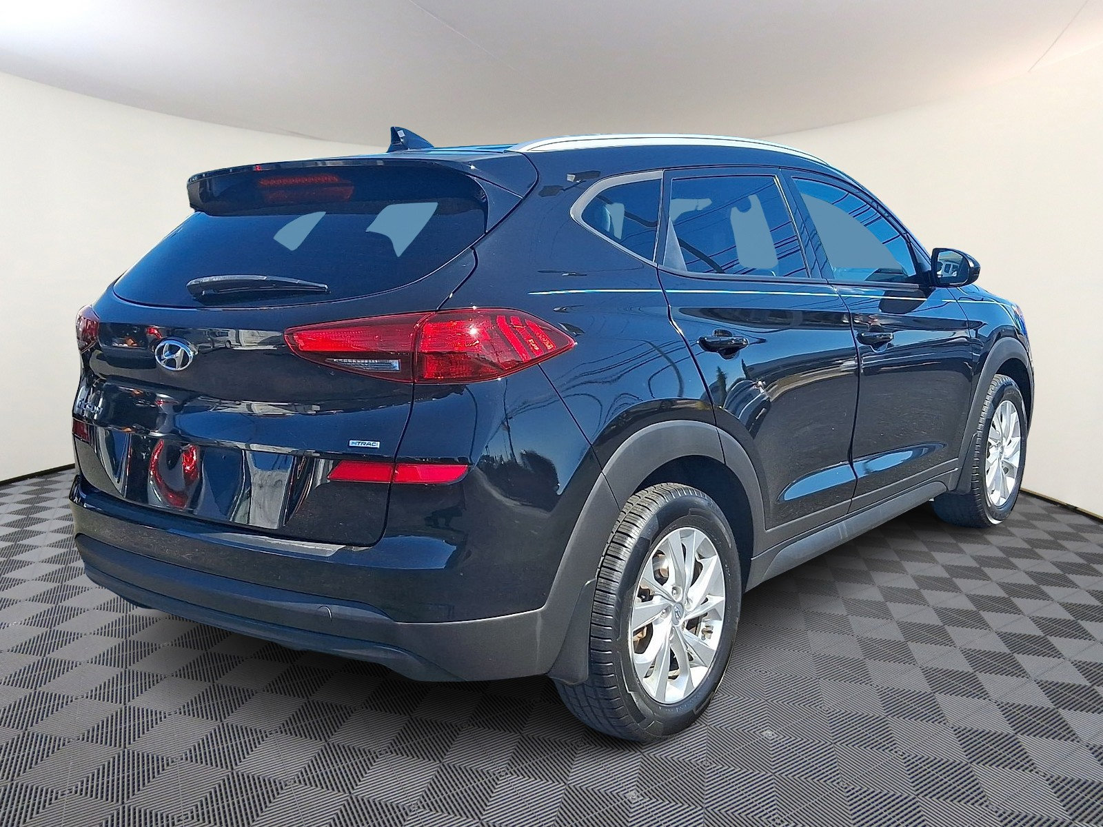 Used 2021 Hyundai Tucson Value w/ Cargo Package AWD/4WD image 7
