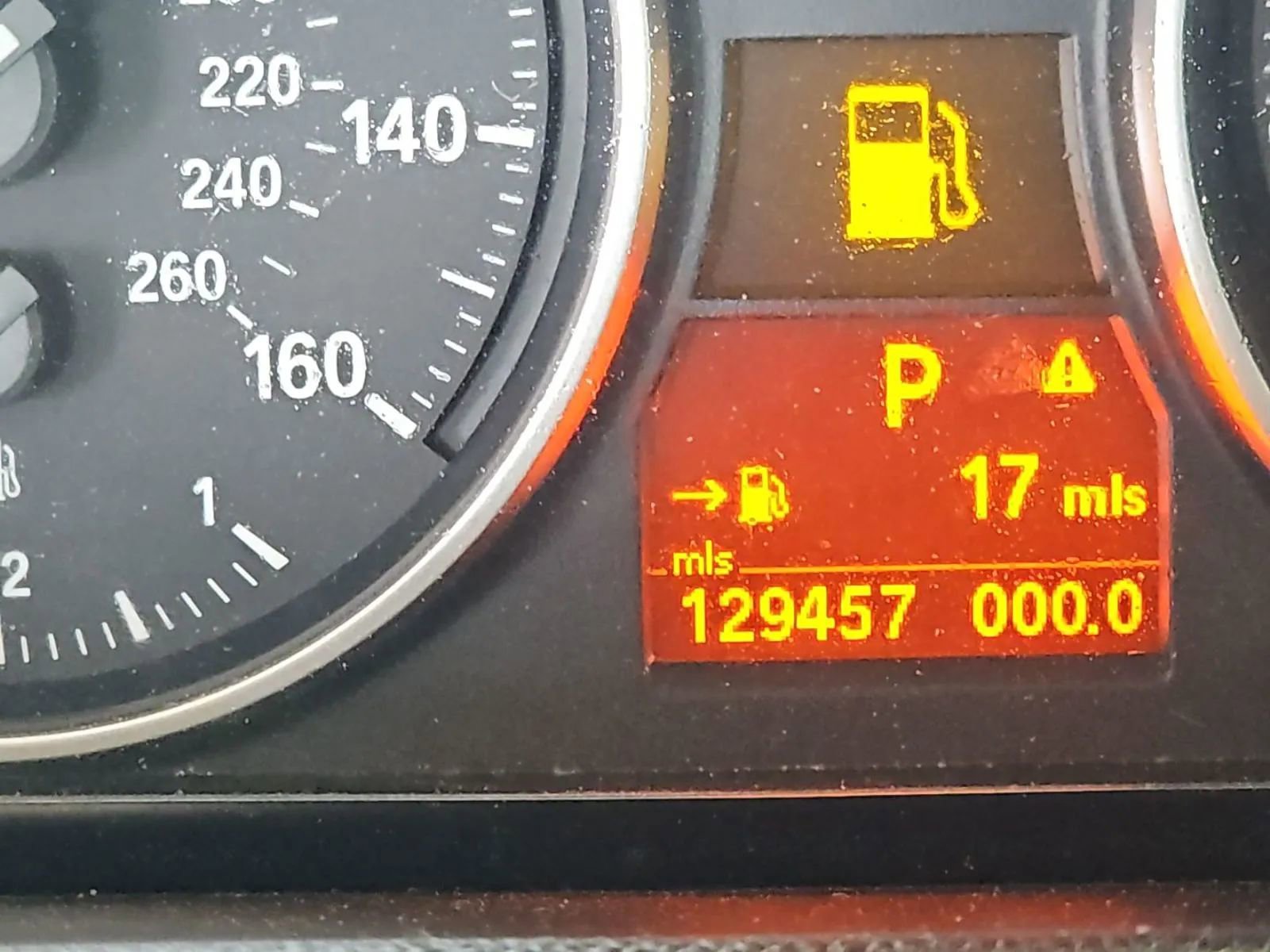 Used 2011 BMW 328i Convertible image 17