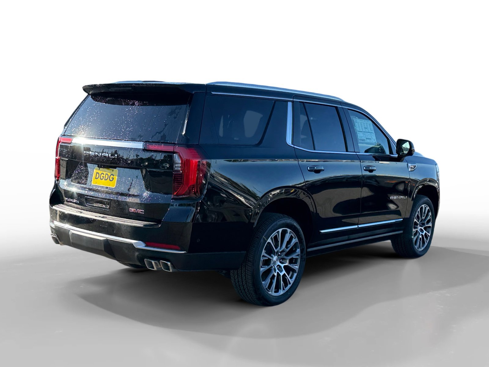 New 2026 GMC Yukon Denali w/ Denali Reserve Package image 5