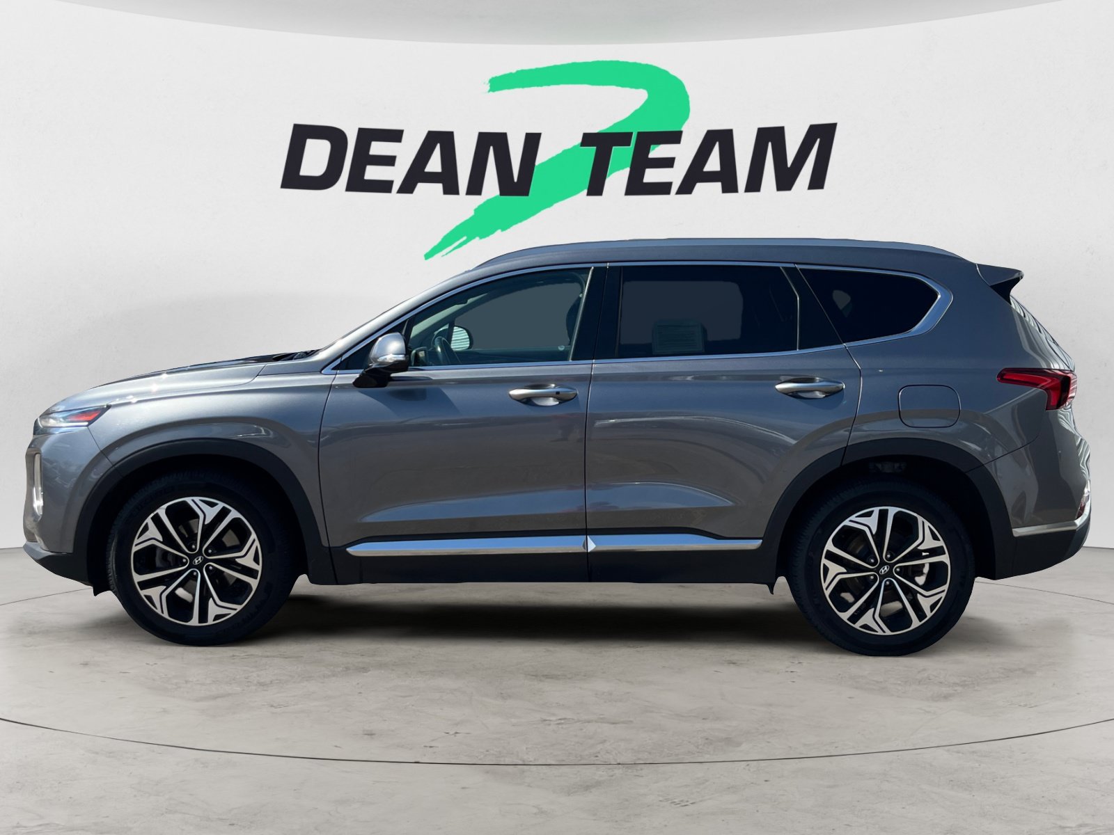 Used 2019 Hyundai Santa Fe Limited AWD/4WD image 4