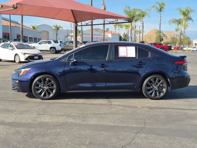 Used 2025 Toyota Corolla XSE image 9