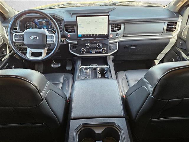 Used 2024 Ford Expedition XLT AWD/4WD image 18