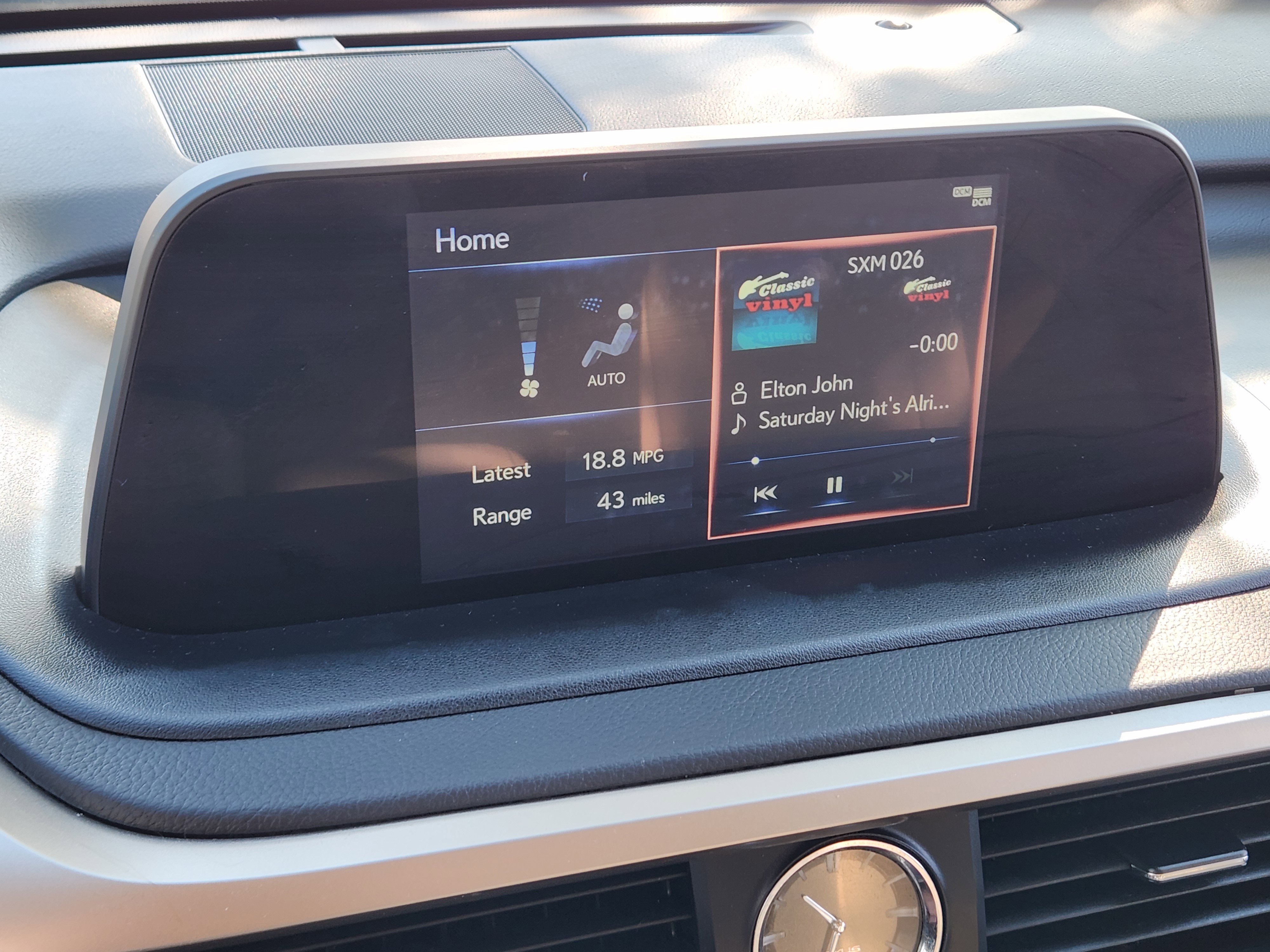 Used 2022 Lexus RX 350 FWD w/ Premium Package image 19