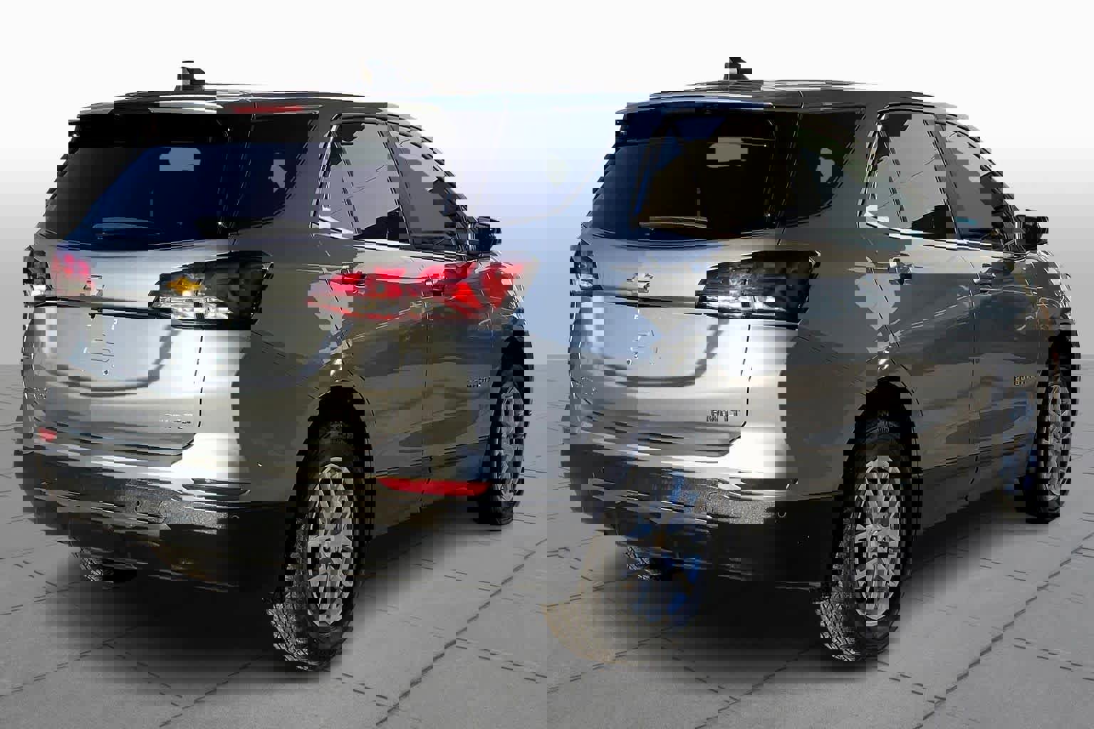 Used 2024 Chevrolet Equinox LT image 12