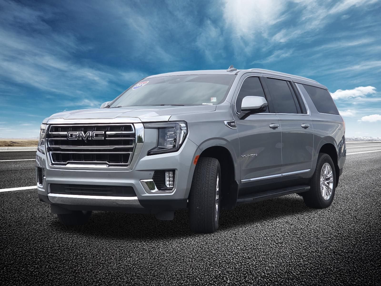 Used 2024 GMC Yukon XL SLT w/ SLT Luxury Package AWD/4WD image 18