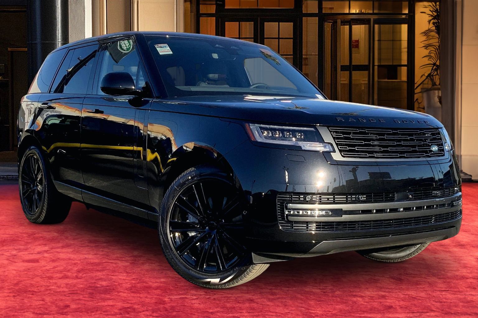 New 2026 Land Rover Range Rover SE image 19
