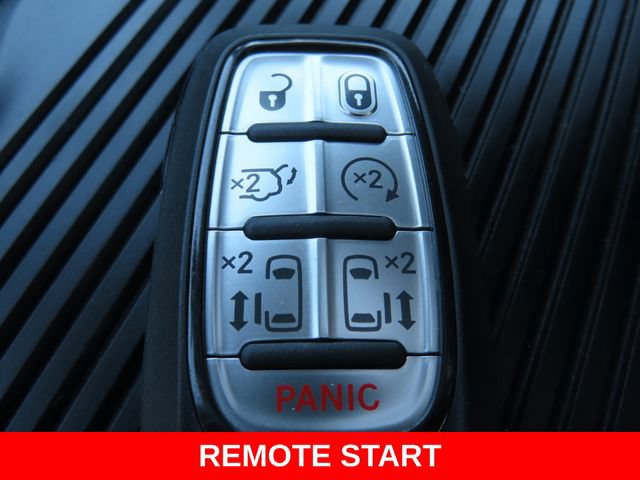 Used 2026 Chrysler Pacifica Limited w/ S Appearance Package AWD/4WD image 42