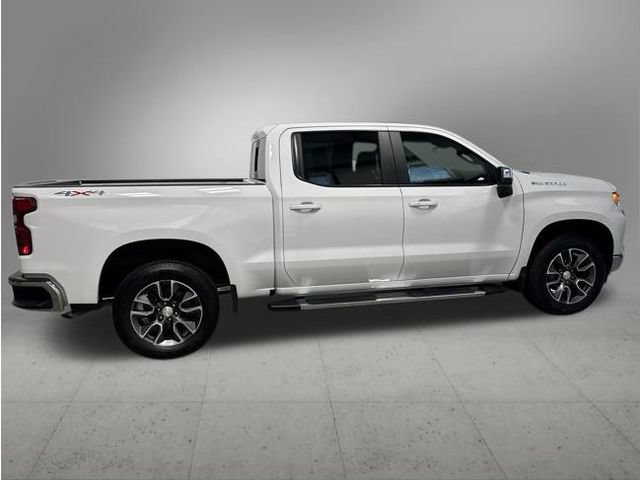 Used 2024 Chevrolet Silverado 1500 LT w/ Leather Package AWD/4WD image 6