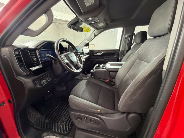 Used 2022 Chevrolet Silverado 1500 LT AWD/4WD image 12