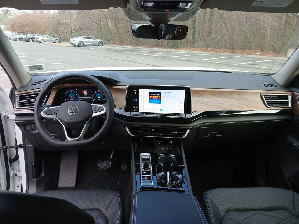 New 2026 Volkswagen Atlas SE FWD image 12