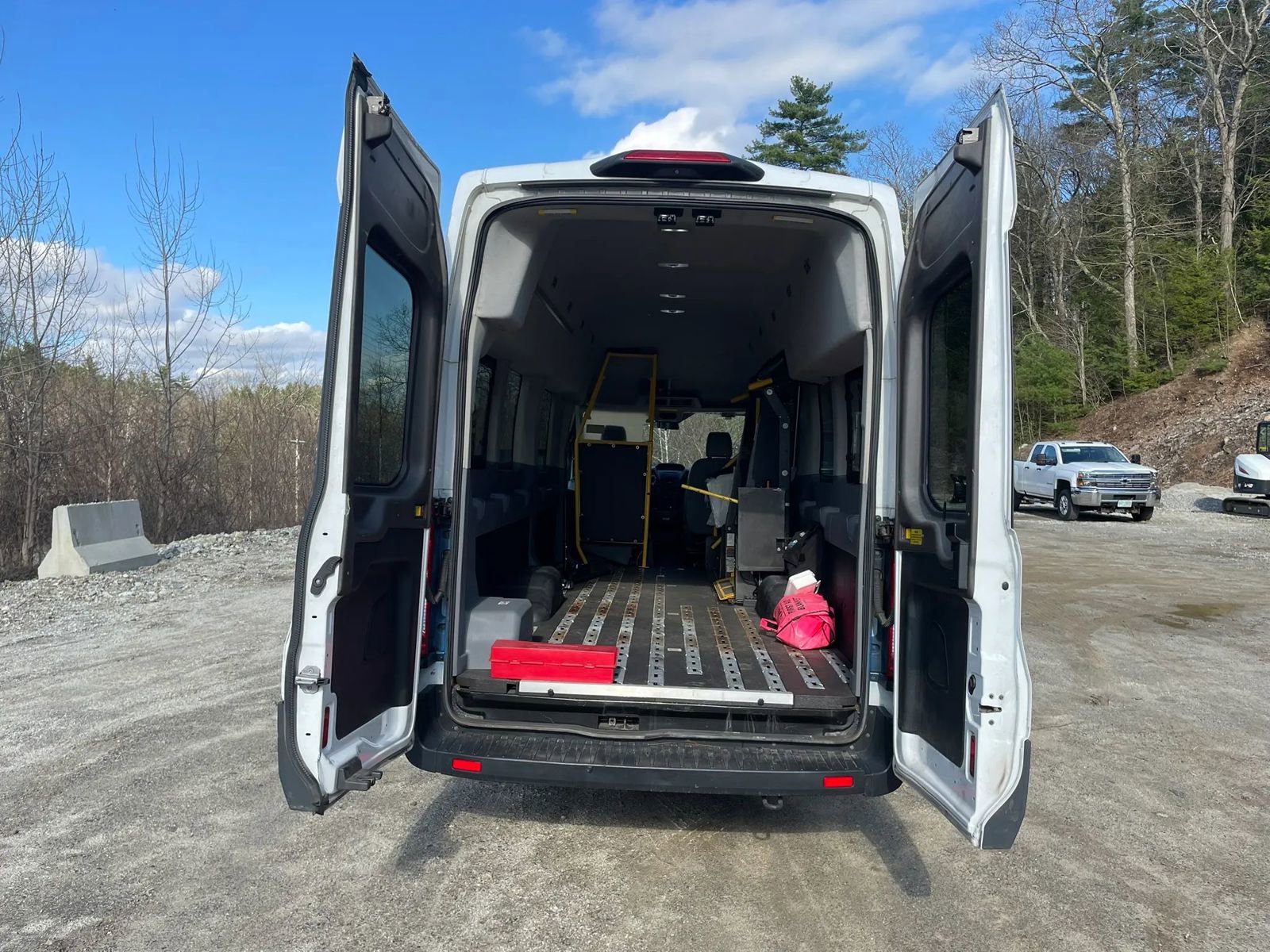 Used 2019 Ford Transit 350 XL RWD image 9