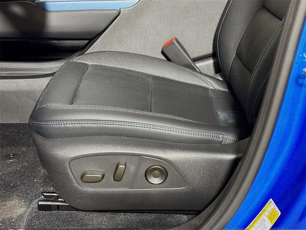 New 2025 Chevrolet Equinox EV LT w/ Convenience Package II image 17