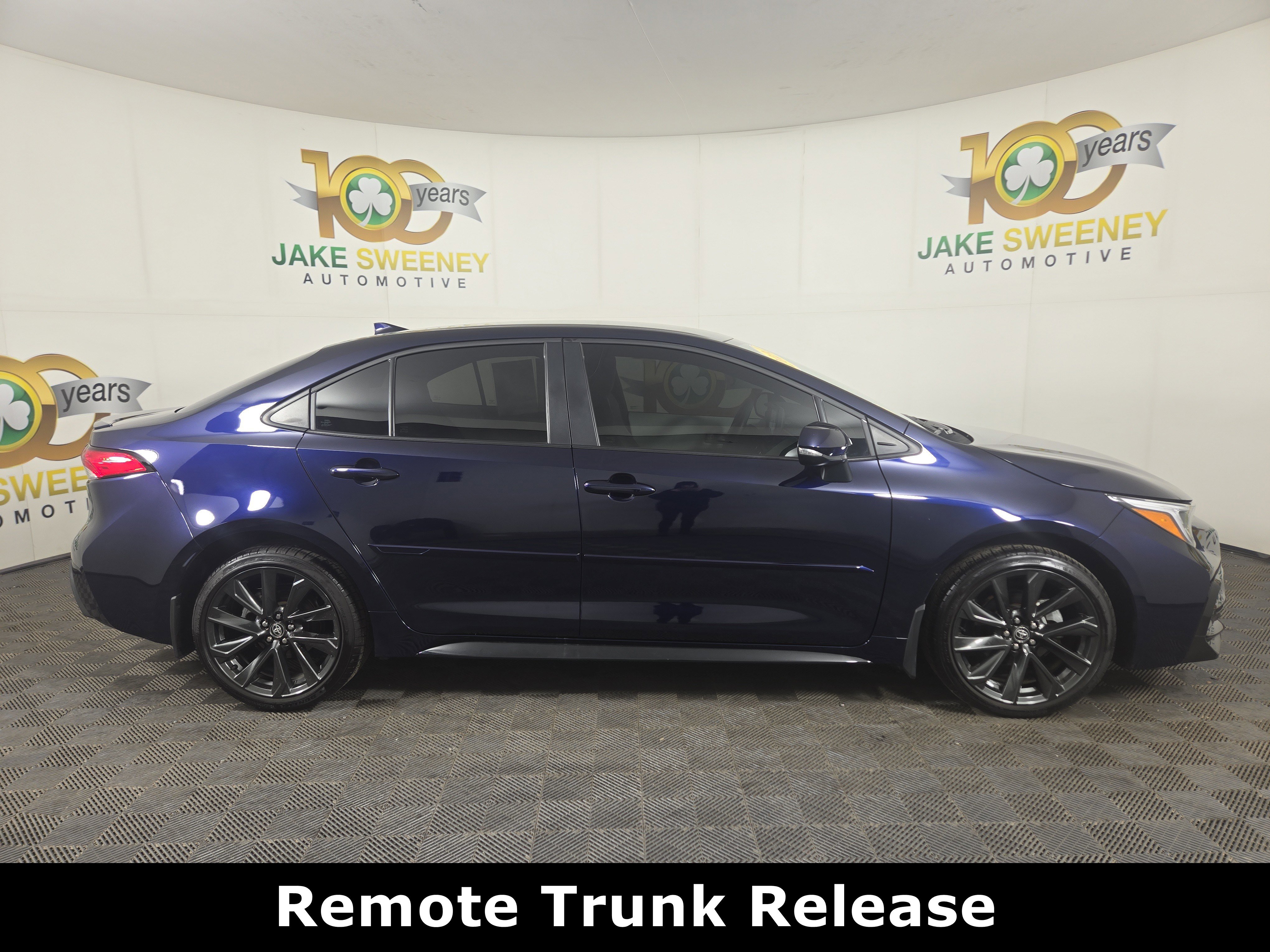 Used 2024 Toyota Corolla SE image 10