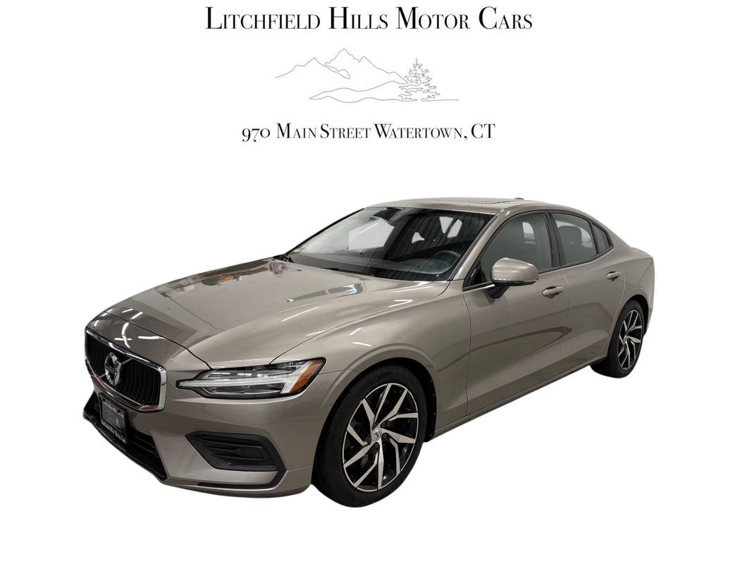 Used 2019 Volvo S60 T6 Momentum w/ Premium Package