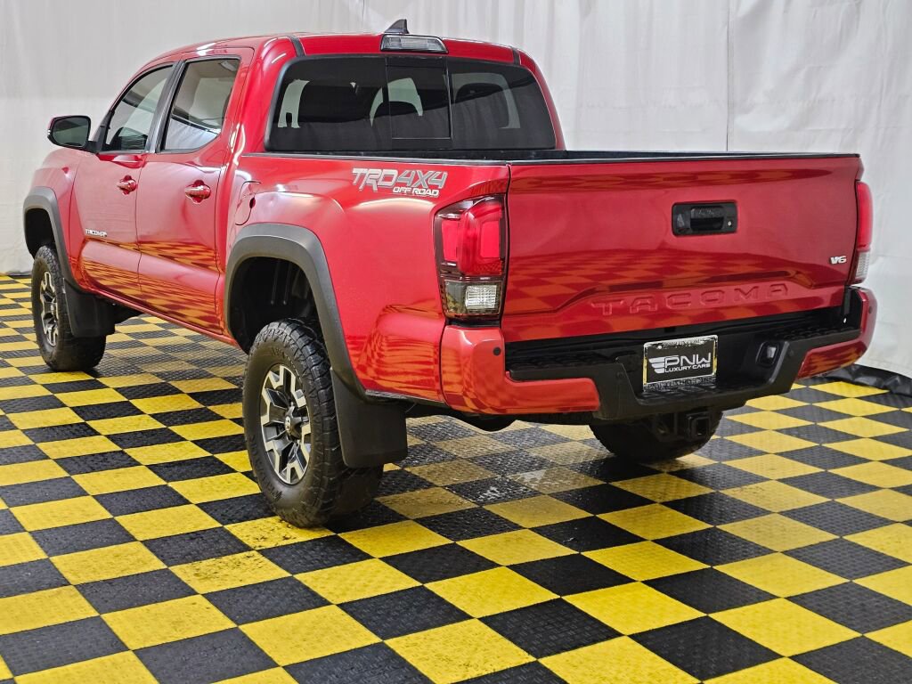 Used 2019 Toyota Tacoma TRD Off-Road w/ Technology Package AWD/4WD image 5