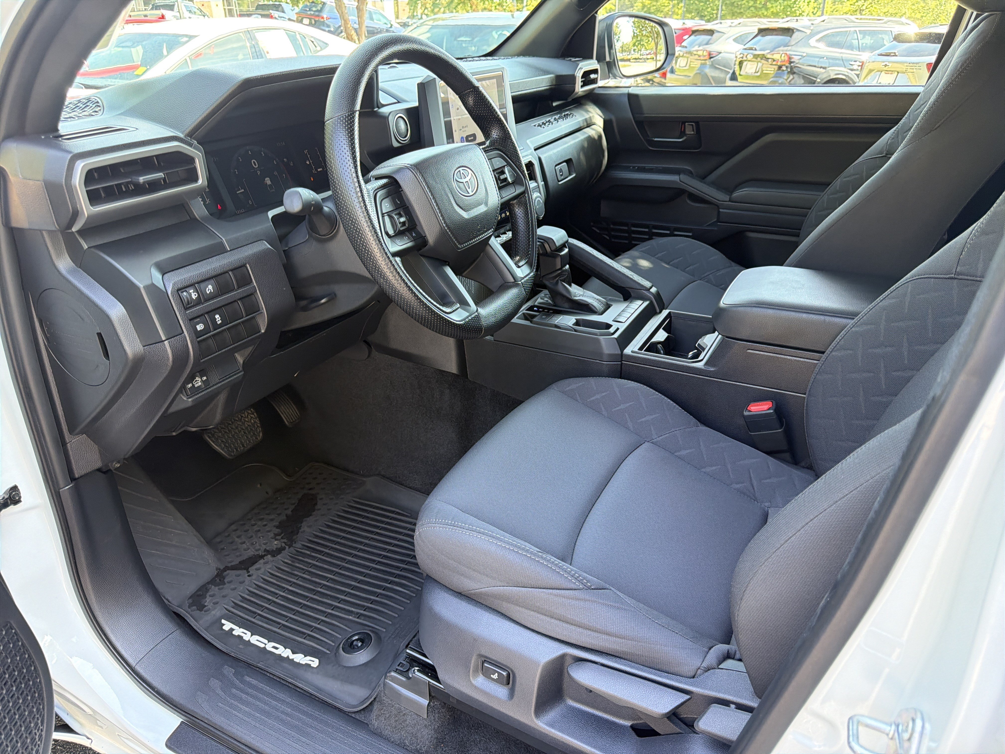 Used 2025 Toyota Tacoma SR RWD image 9