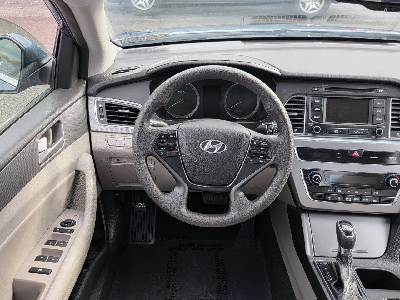 Used 2016 Hyundai Sonata SE image 16