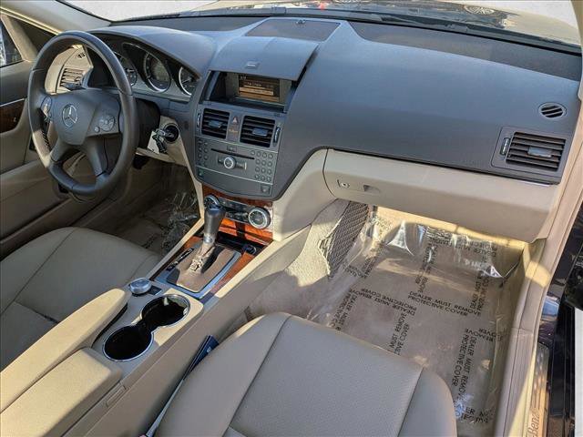 Used 2011 Mercedes-Benz C 300 Sedan image 21