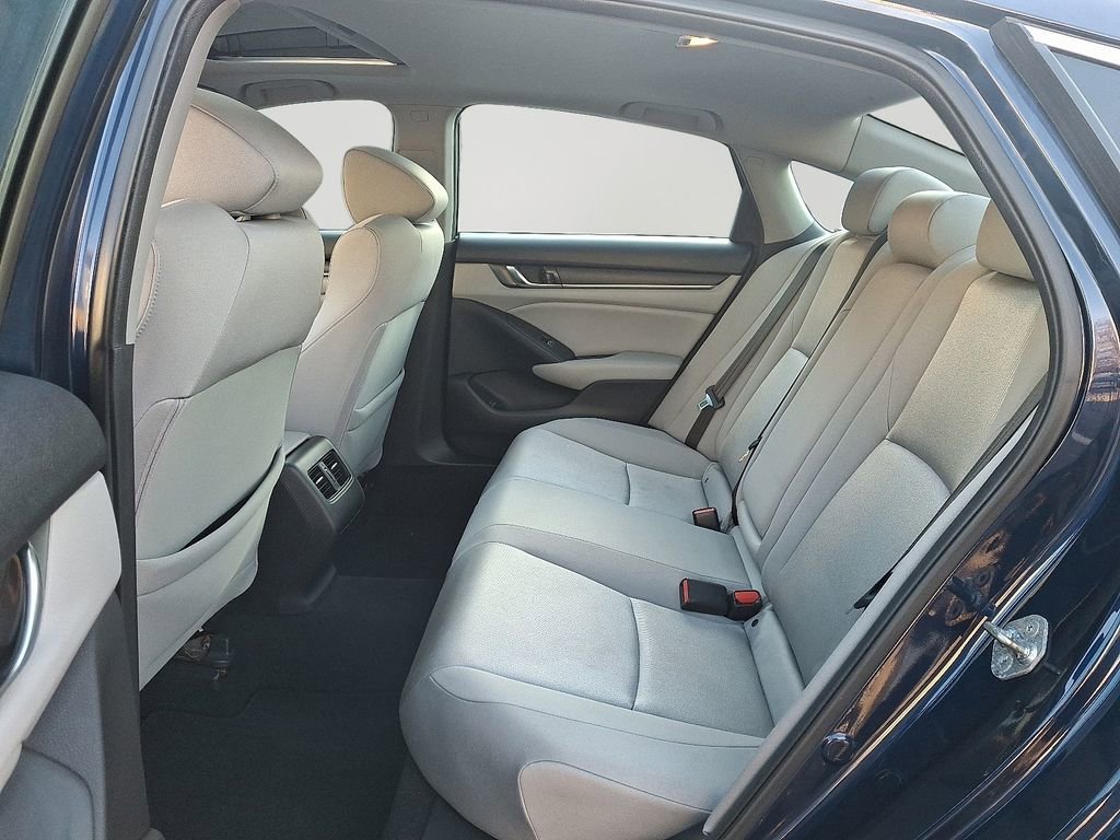 Used 2019 Honda Accord EX image 8