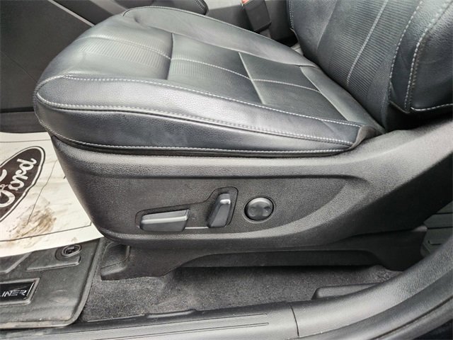 Used 2022 Kia Telluride EX w/ EX Premium Package image 28