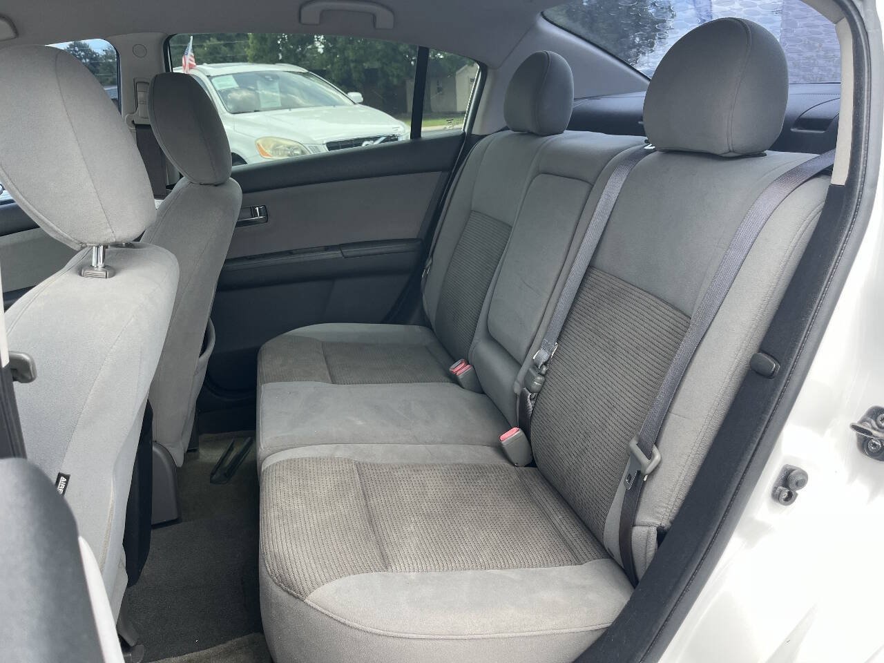 Used 2012 Nissan Sentra 2.0 SR FWD image 15