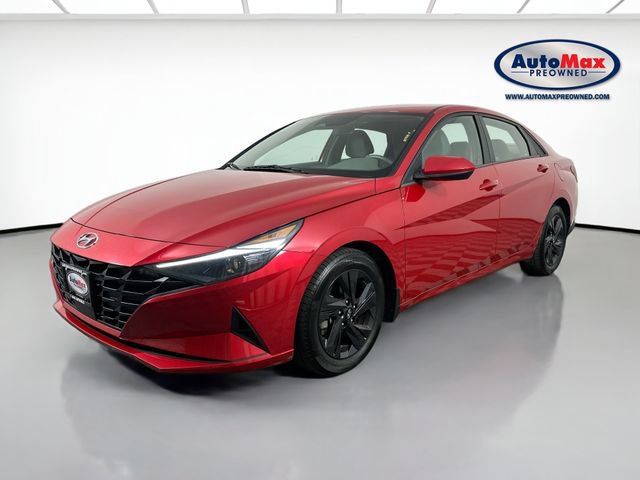 Used 2022 Hyundai Elantra SEL w/ Convenience Package FWD image 4