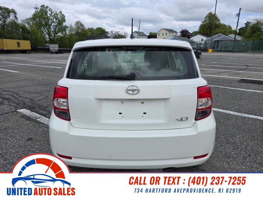 Used 2013 Scion xD FWD image 4