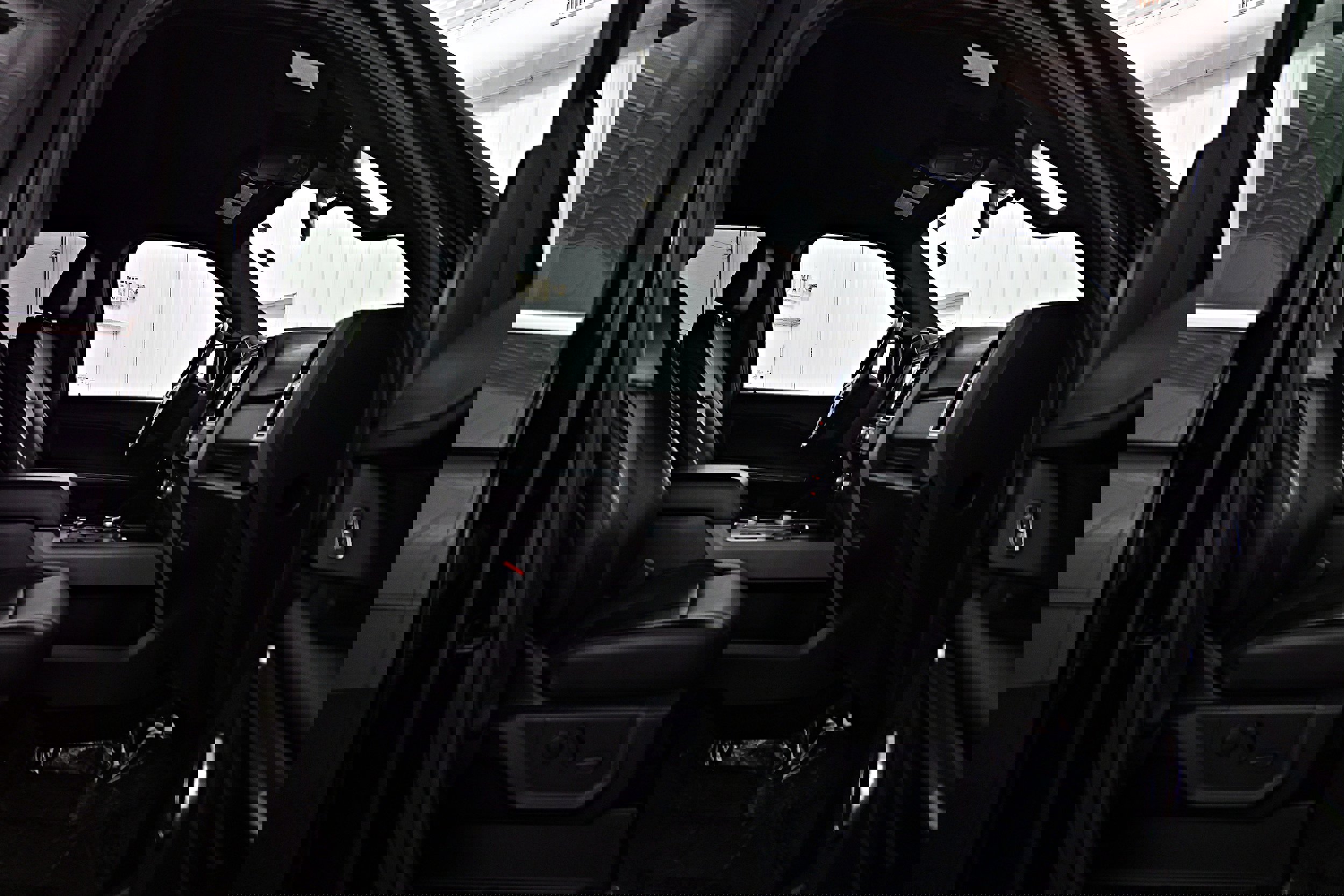 Used 2021 Ford Expedition XLT image 24