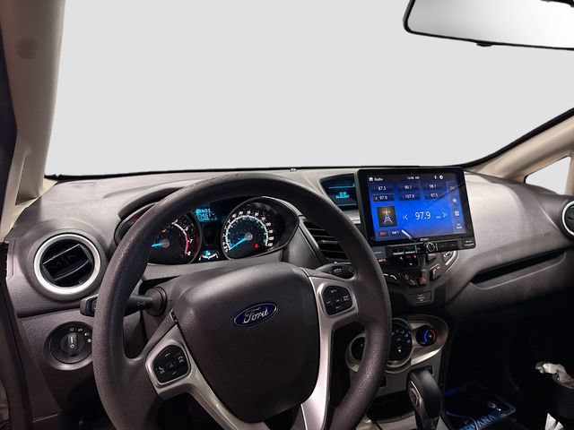 Used 2017 Ford Fiesta SE FWD image 10