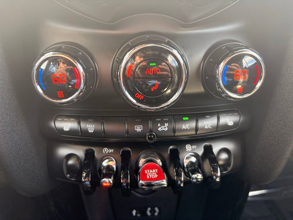 Used 2016 MINI Cooper S image 29