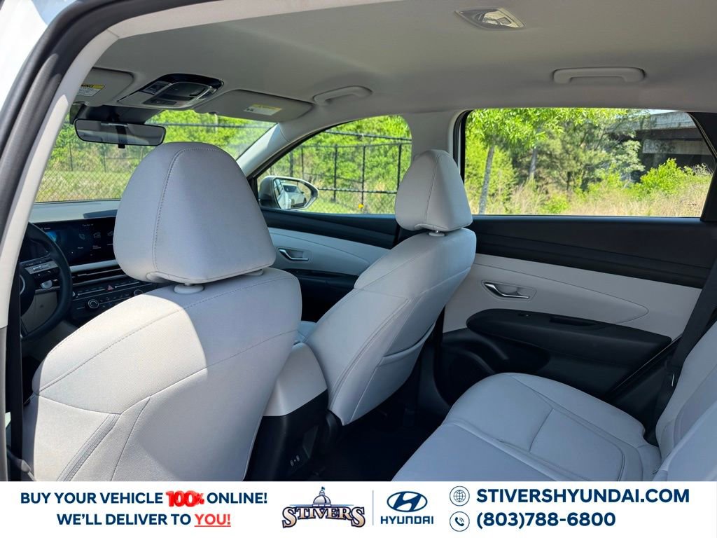 Certified 2025 Hyundai Tucson SE FWD image 21