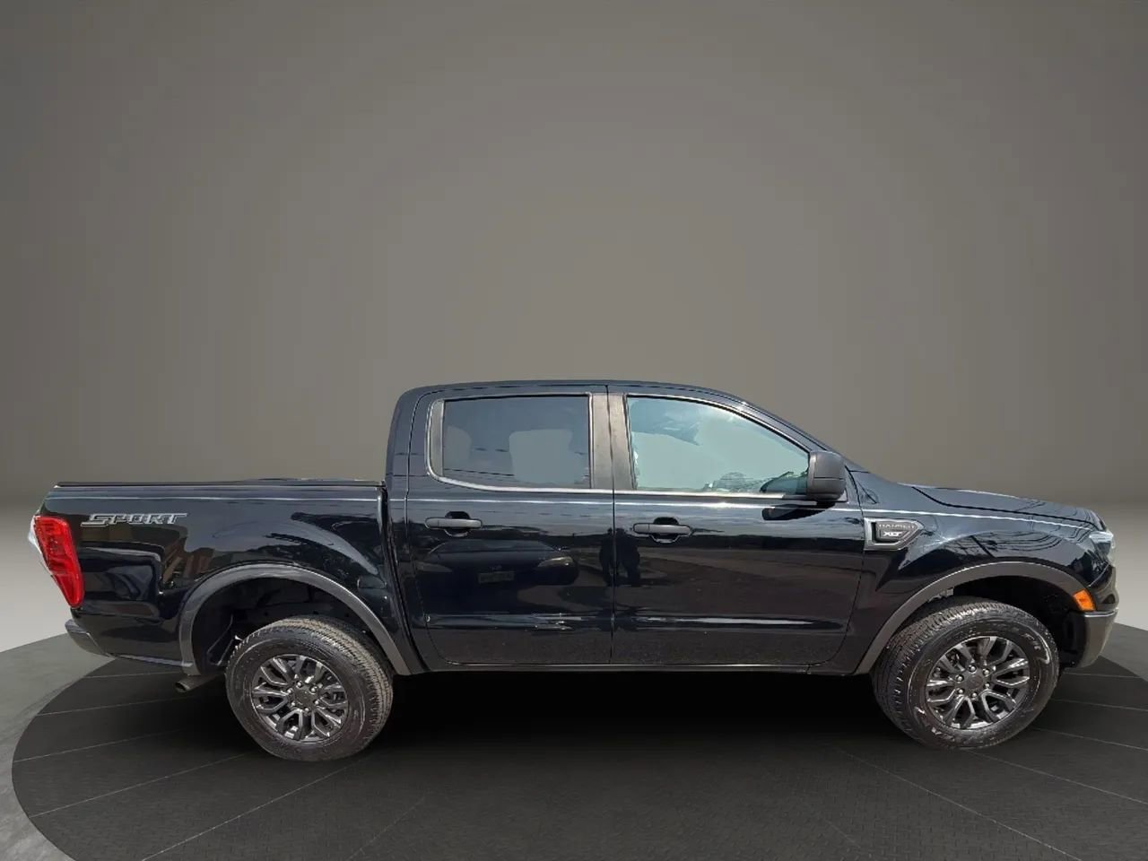 Used 2019 Ford Ranger XLT w/ Equipment Group 301A Mid image 4