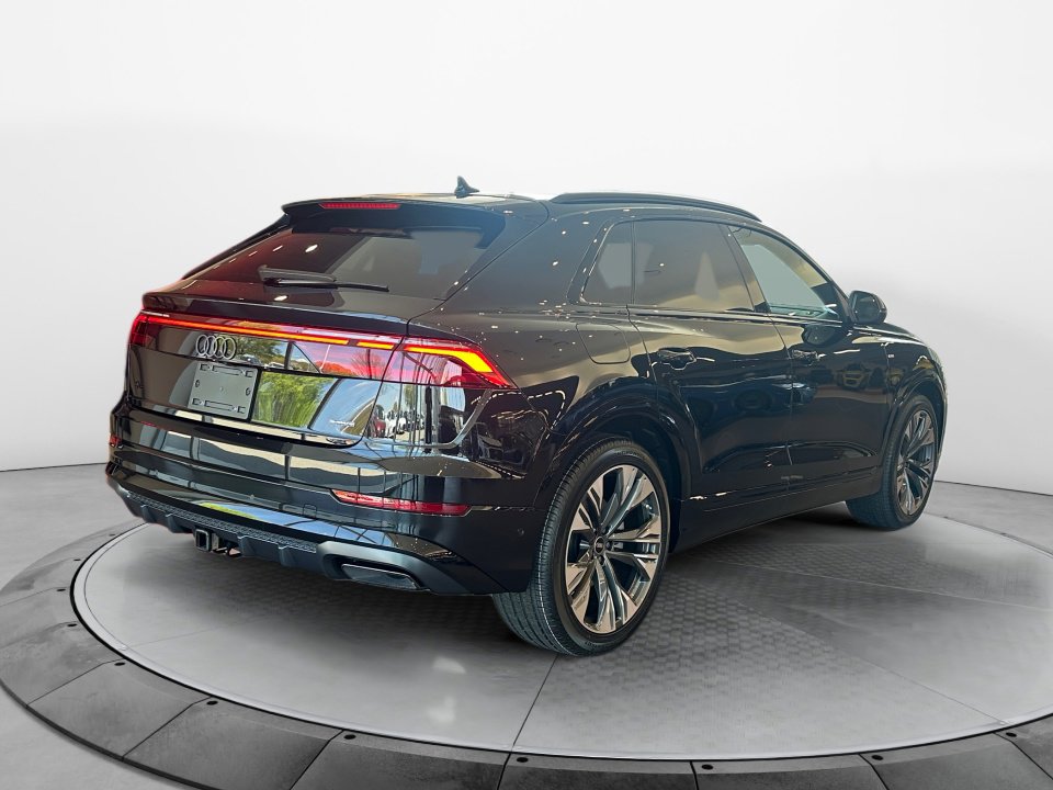 New 2026 Audi Q8 Premium Plus image 7