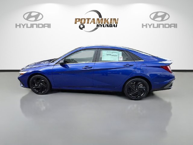 New 2026 Hyundai Elantra SEL Sport Premium FWD image 8