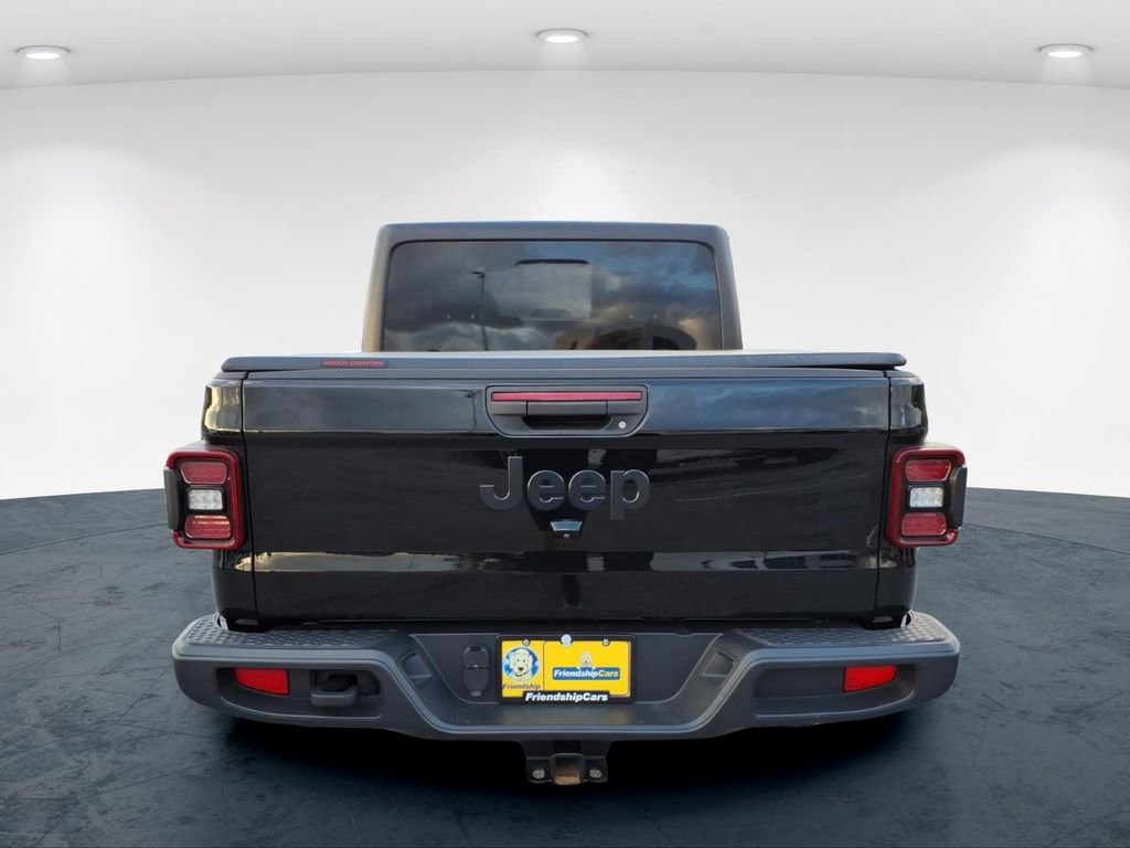 Used 2024 Jeep Gladiator Sport image 8