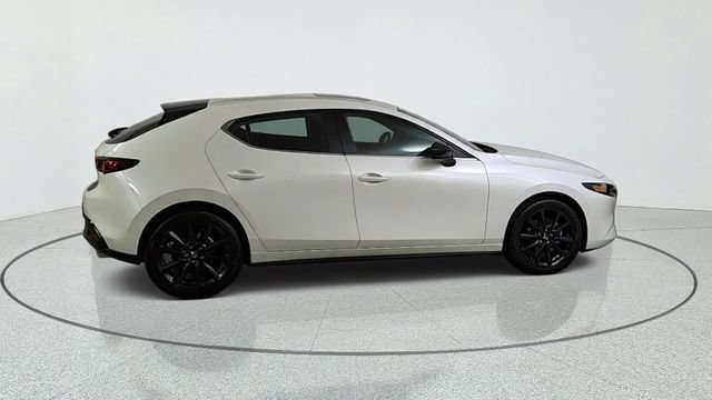 New 2026 MAZDA MAZDA3 Carbon AWD/4WD image 8