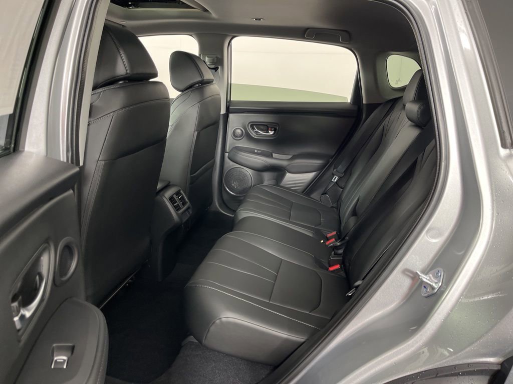 Certified 2025 Acura ADX FWD image 24