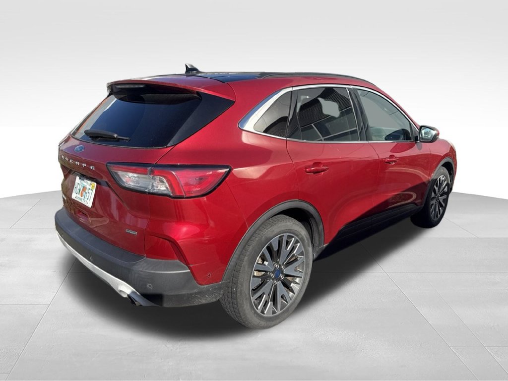 Used 2020 Ford Escape Titanium FWD image 4