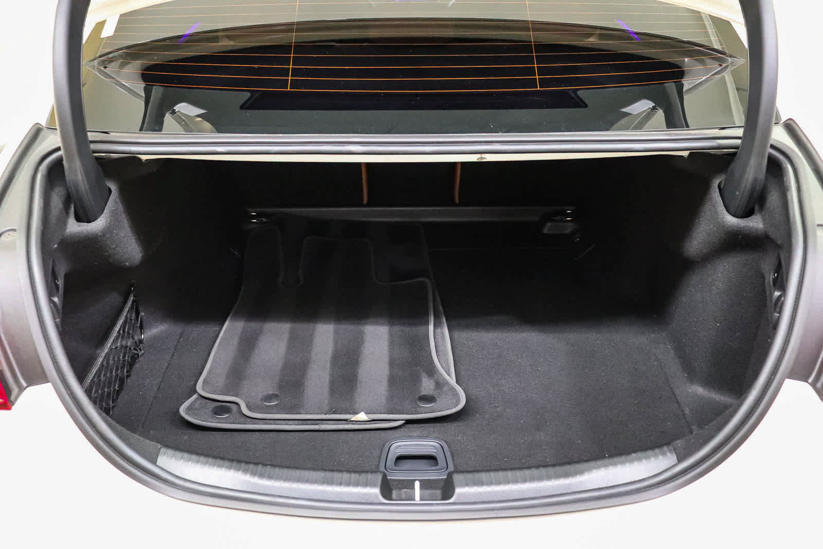 Used 2024 Mercedes-Benz C 300 4MATIC Sedan image 32