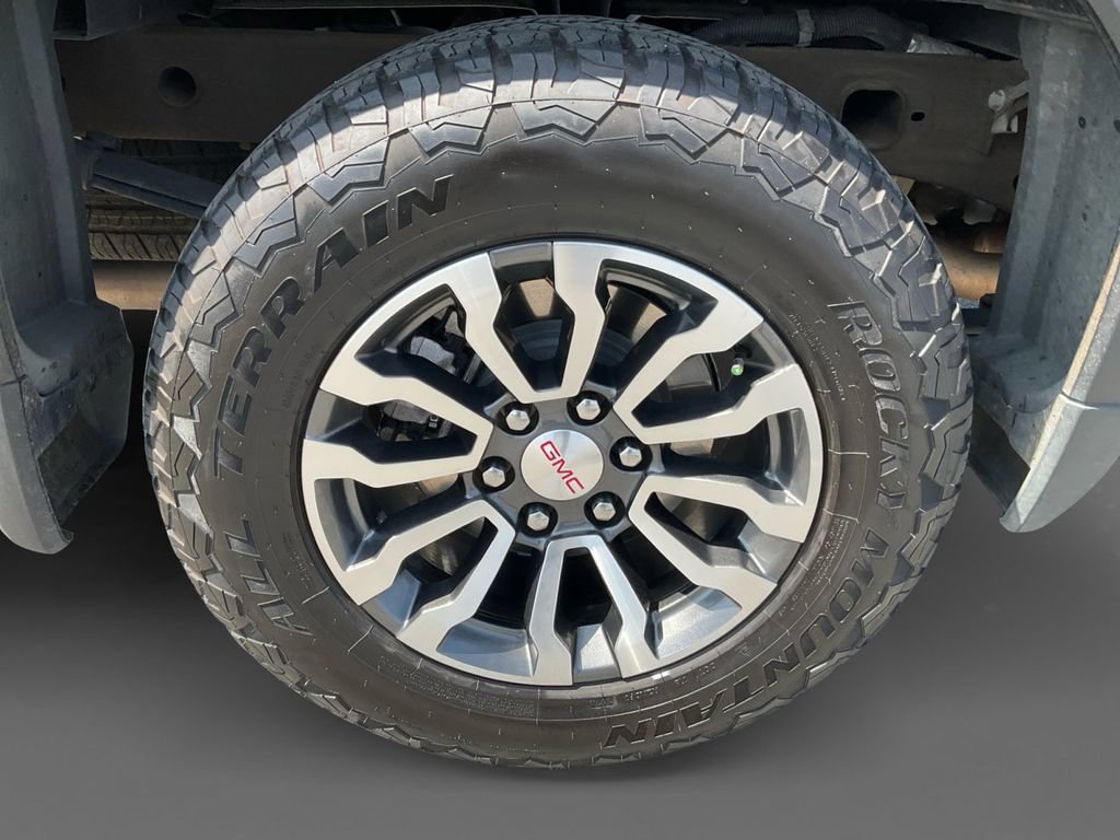 Used 2024 GMC Sierra 1500 Denali Ultimate AWD/4WD image 10