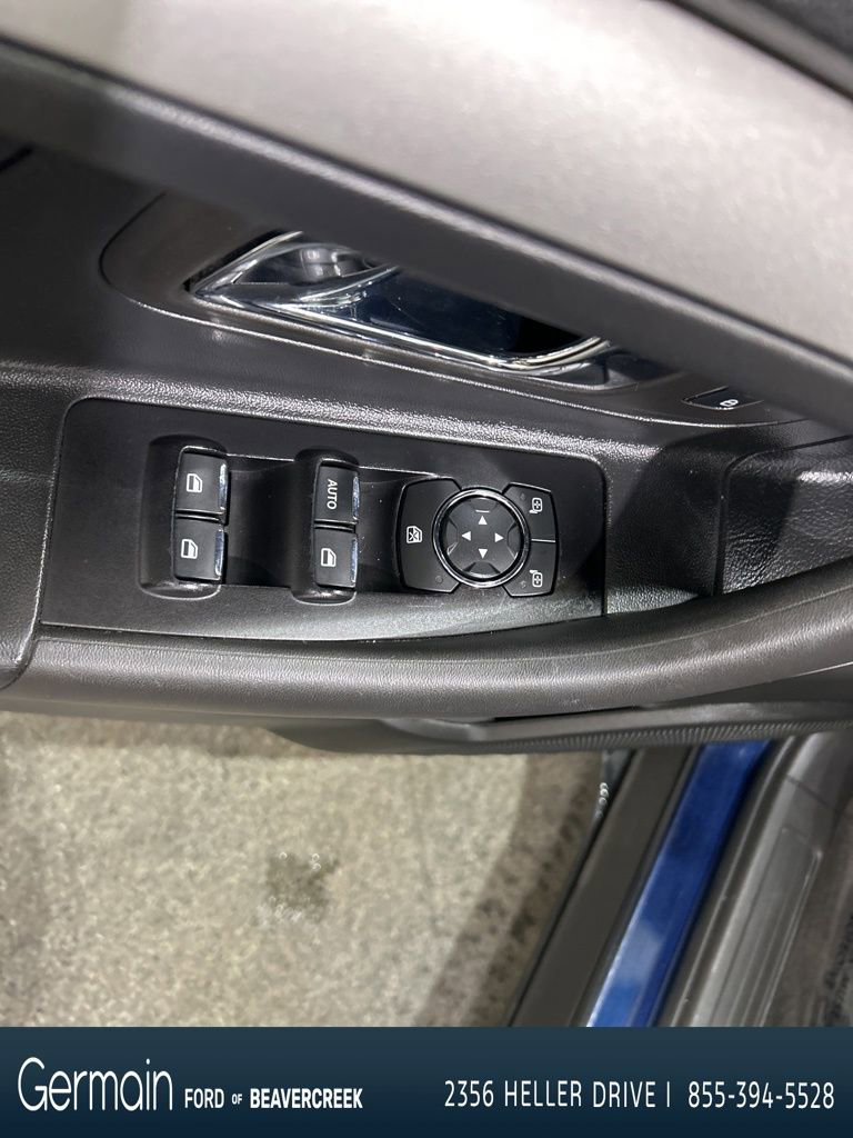 Used 2017 Ford Taurus SEL image 14