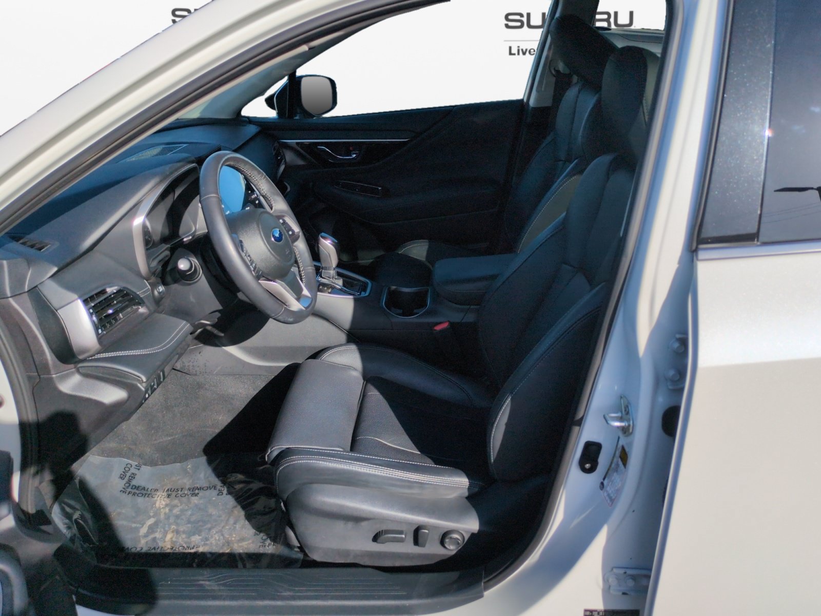 Used 2024 Subaru Outback Touring XT AWD/4WD image 10