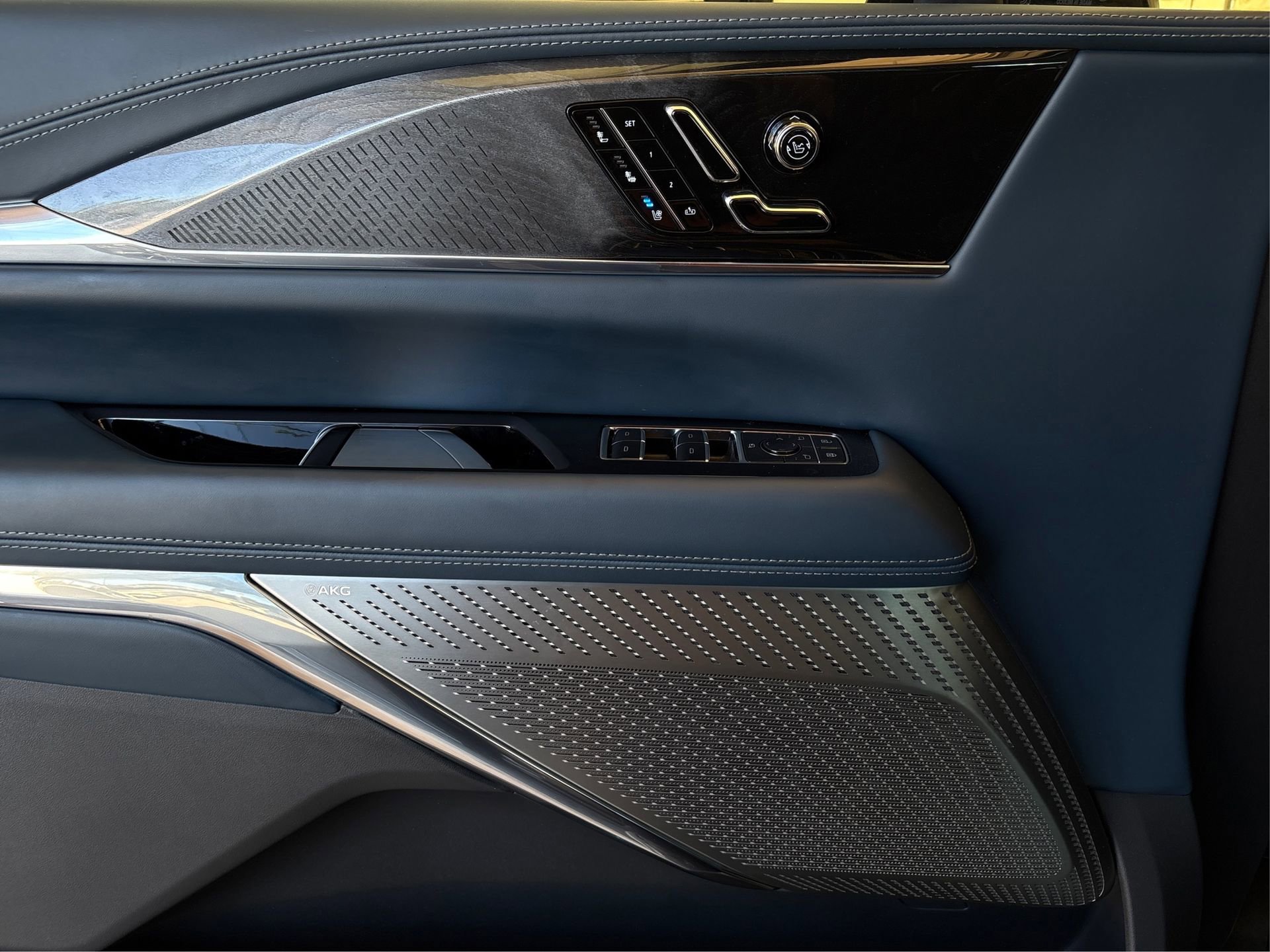 New 2026 Cadillac Escalade IQ Sport 2 image 21