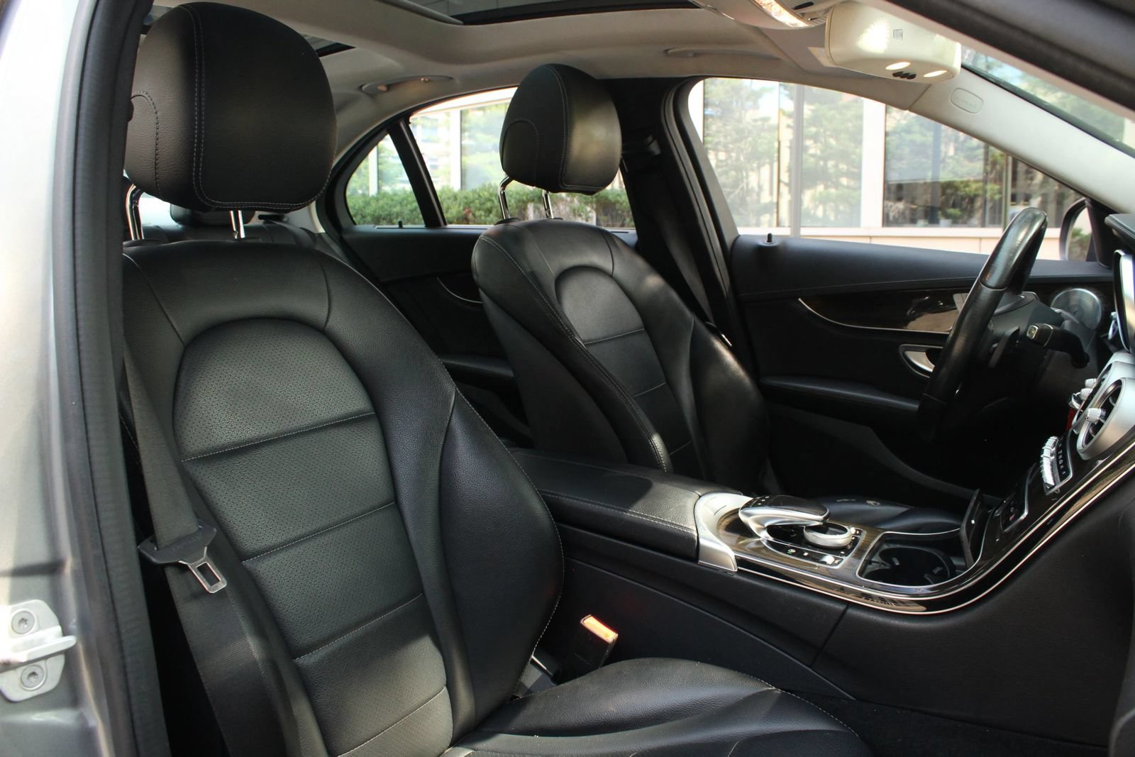 Used 2015 Mercedes-Benz C 300 4MATIC Sedan w/ Premium 1 Package image 25
