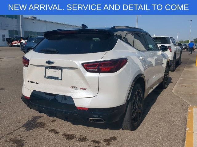 Used 2024 Chevrolet Blazer RS w/ Driver Confidence II Package AWD/4WD image 7