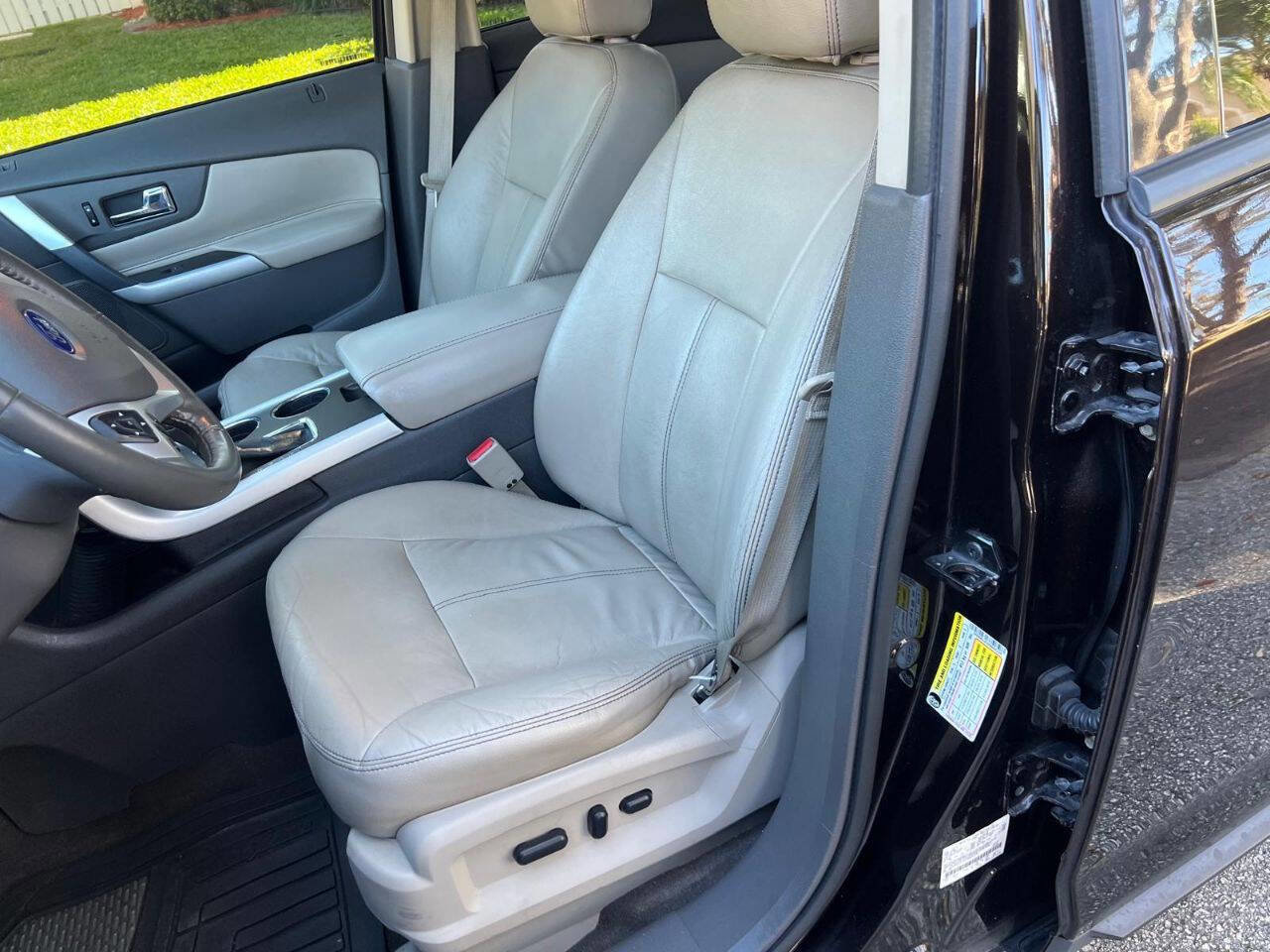 Used 2013 Ford Edge SEL image 10