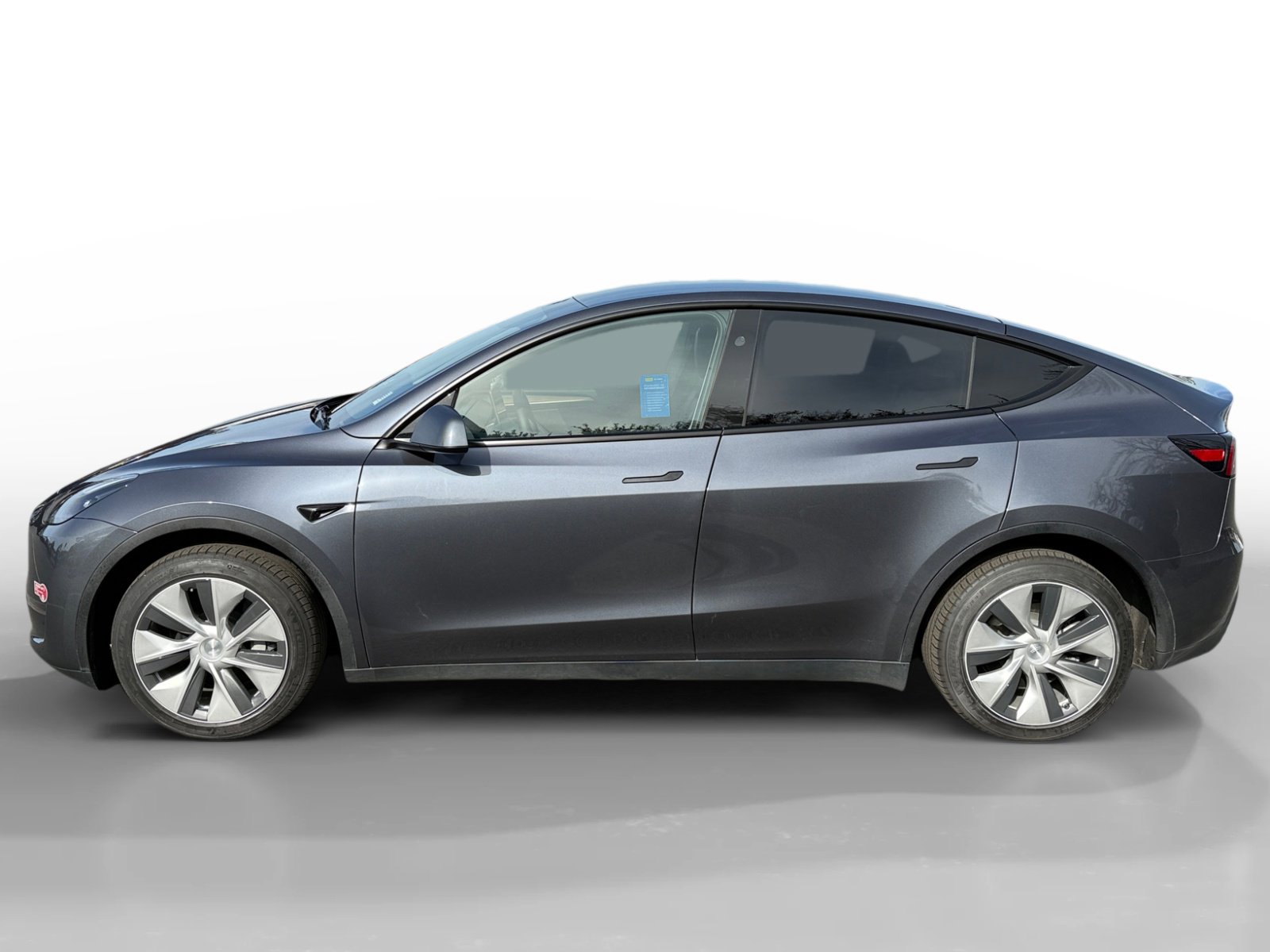 Used 2023 Tesla Model Y Long Range image 2