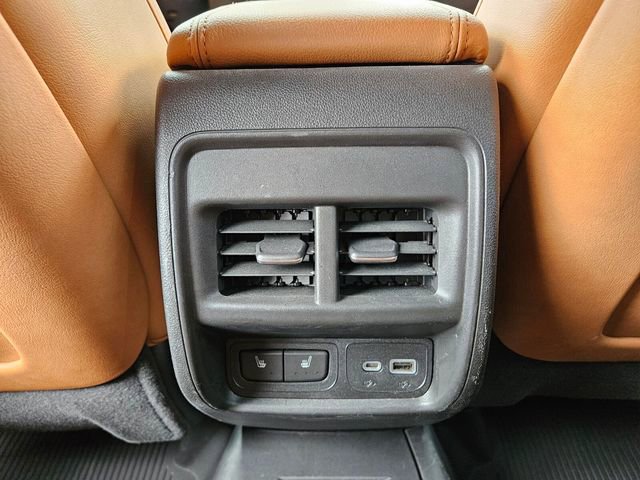 Used 2023 Cadillac XT4 Sport image 11